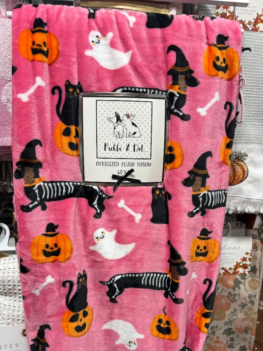 VIRAL HTF Dachshund Doxie Pink Halloween Print Plush Throw Blanket -Pickle & Dot